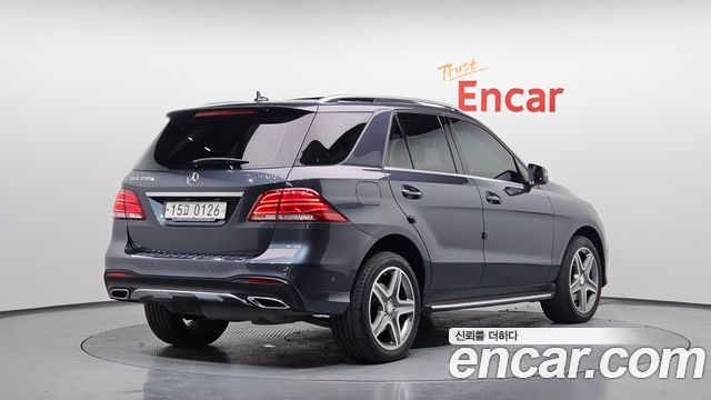 Mercedes-Benz GLE-Class GLE350 d 4MATIC