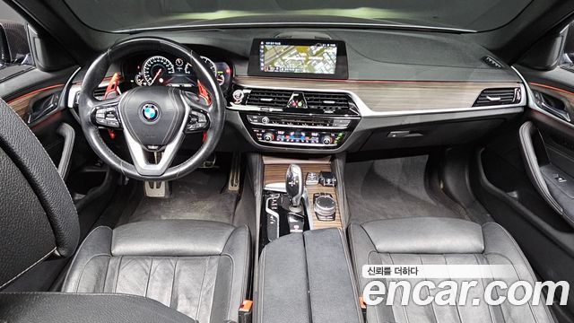 BMW 5-Series 520d xDrive M Sport Package Plus