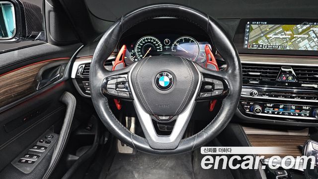BMW 5-Series 520d xDrive M Sport Package Plus