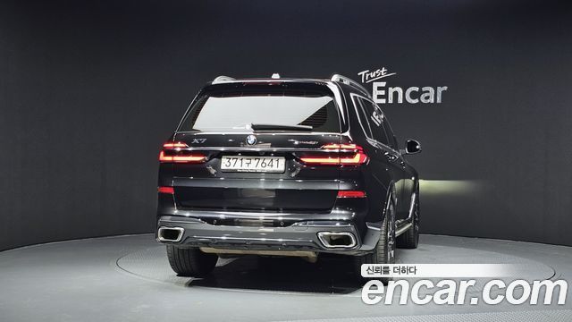 BMW X7 xDrive 40i M Sport 6STR