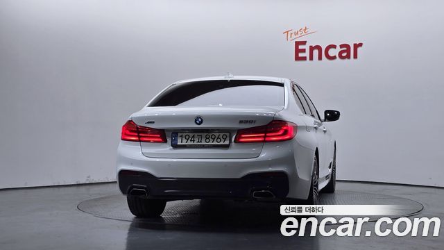 BMW 5-Series 530i xDrive M Sport Package Plus