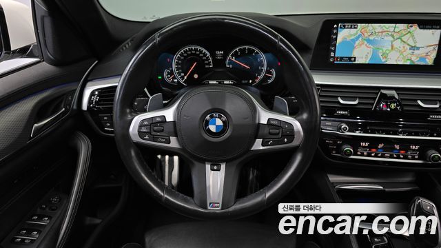 BMW 5-Series 530i xDrive M Sport Package Plus