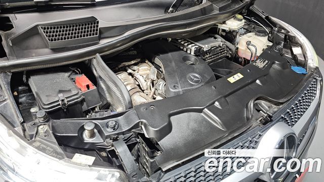 Mercedes-Benz V-Class V300 CDI