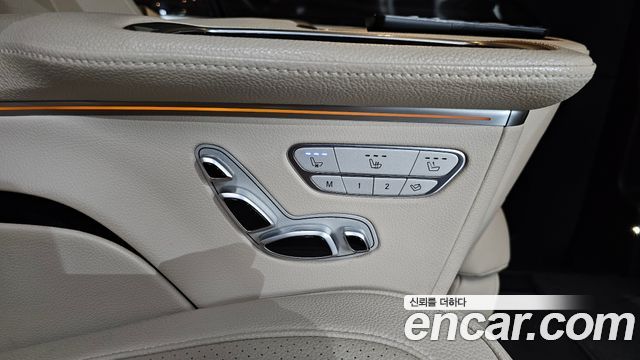 Mercedes-Benz V-Class V300 CDI