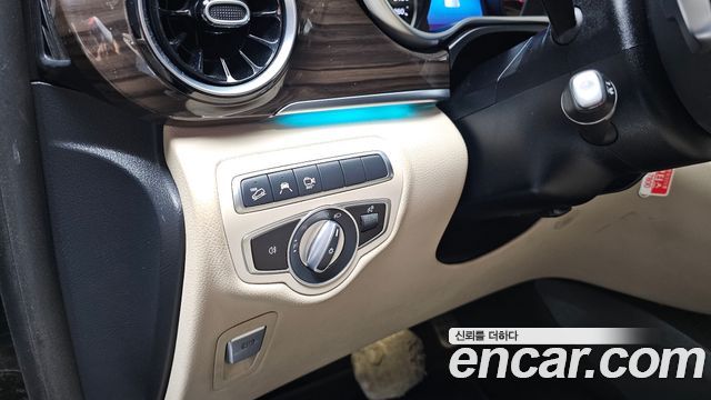 Mercedes-Benz V-Class V300 CDI