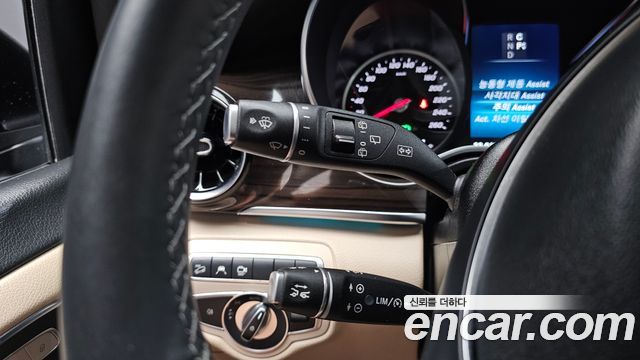 Mercedes-Benz V-Class V300 CDI