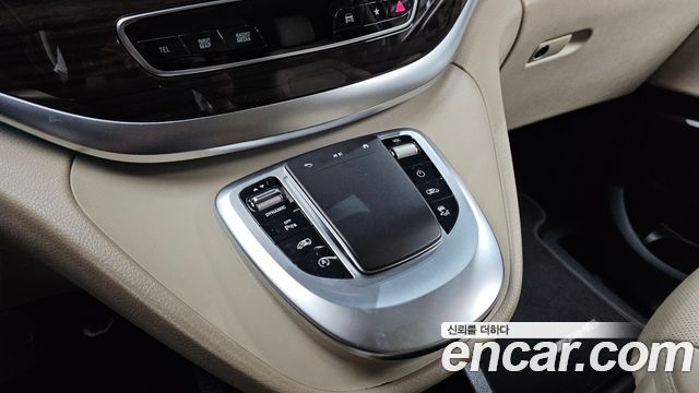 Mercedes-Benz V-Class V300 CDI