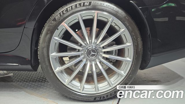 Mercedes-Benz AMG GT 4Door 43 4MATIC+