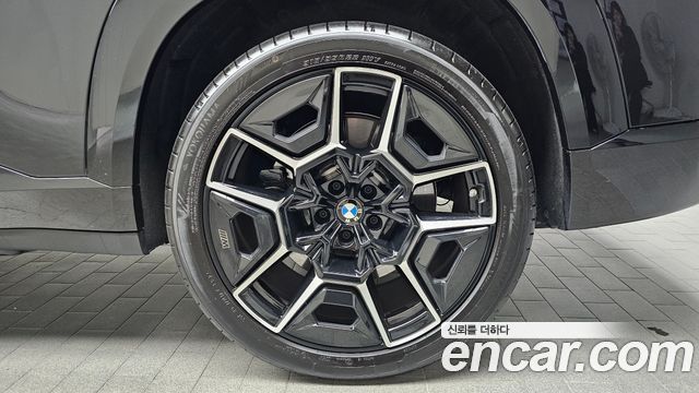 BMW XM 4.4 Lable