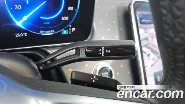 Mercedes-Benz EQE EQE350+