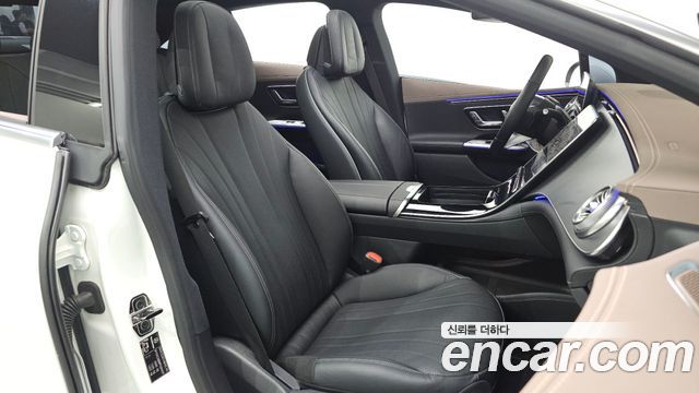 Mercedes-Benz EQE EQE350+