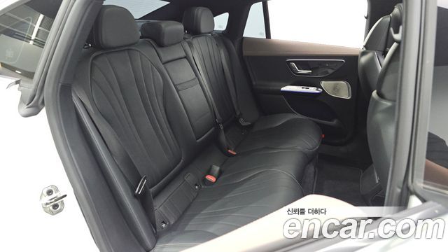 Mercedes-Benz EQE EQE350+