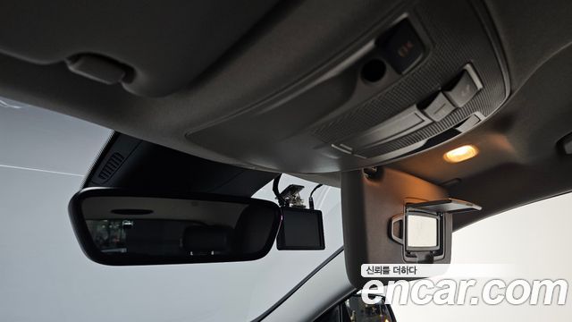 Mercedes-Benz GLA-Class GLA220