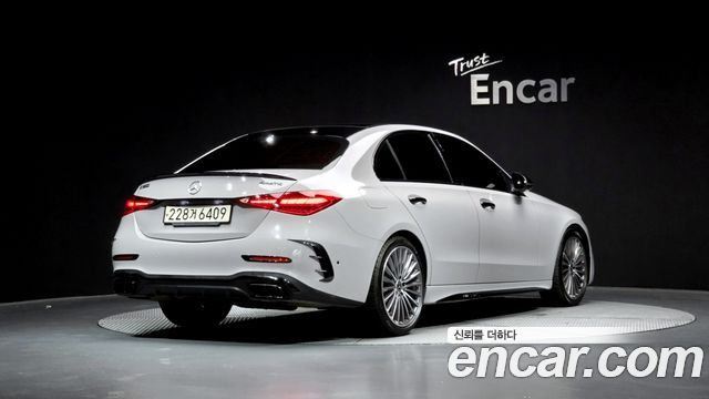 Mercedes-Benz C-Class C300 4MATIC AMG Line