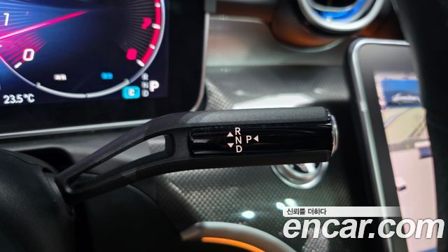 Mercedes-Benz C-Class C300 4MATIC AMG Line