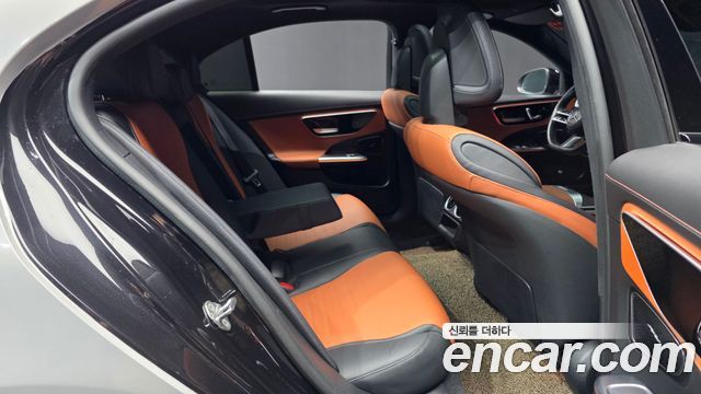 Mercedes-Benz C-Class C300 4MATIC AMG Line