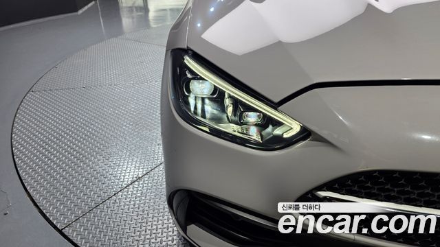 Mercedes-Benz C-Class C300 4MATIC AMG Line