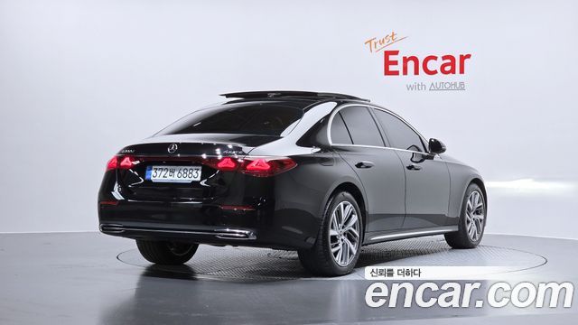 Mercedes-Benz E-Class E220d 4MATIC Exclusive