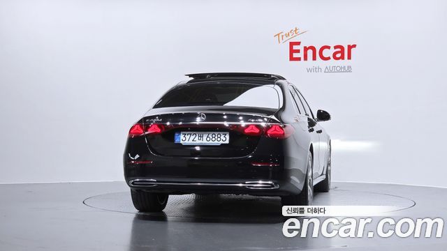 Mercedes-Benz E-Class E220d 4MATIC Exclusive