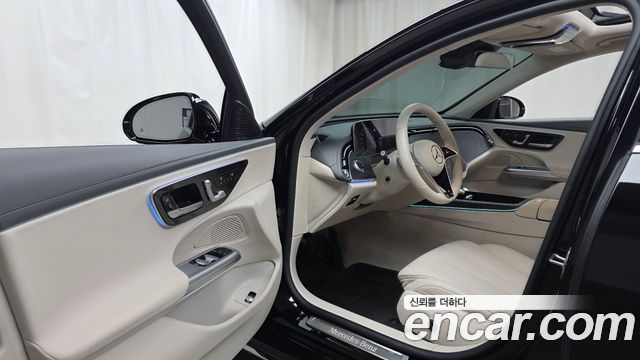 Mercedes-Benz E-Class E220d 4MATIC Exclusive