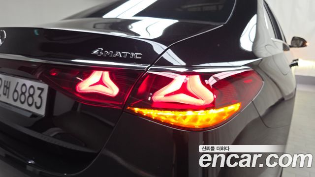 Mercedes-Benz E-Class E220d 4MATIC Exclusive