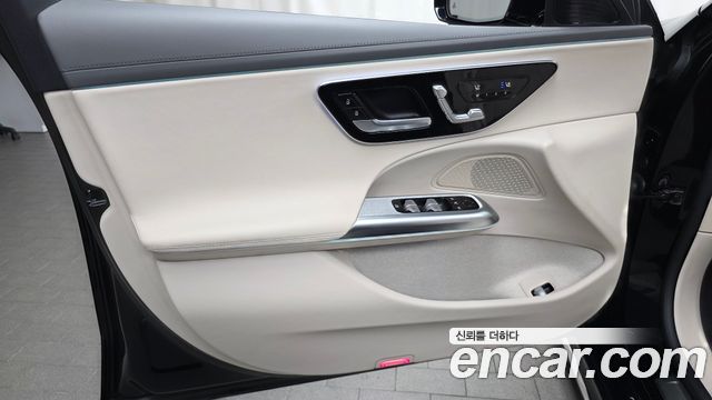Mercedes-Benz E-Class E220d 4MATIC Exclusive