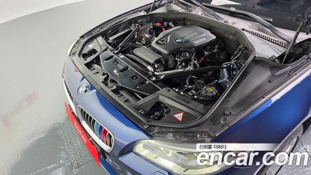 BMW 5-Series 520d xDrive M Aero Dynamic