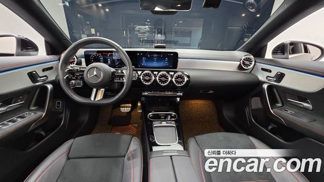 Mercedes-Benz CLA-Class CLA250 4MATIC