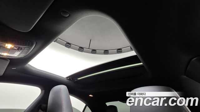 Mercedes-Benz CLA-Class CLA250 4MATIC