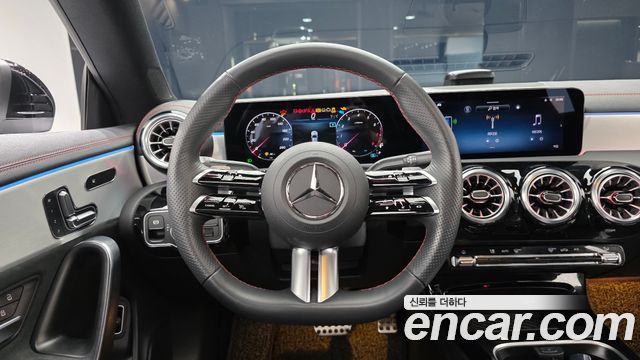 Mercedes-Benz CLA-Class CLA250 4MATIC