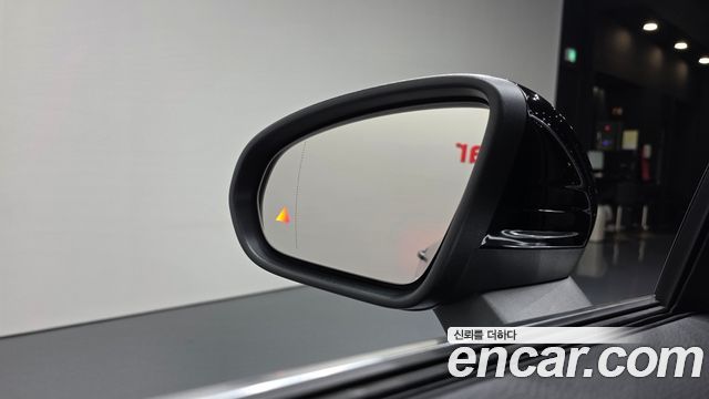 Mercedes-Benz CLA-Class CLA250 4MATIC