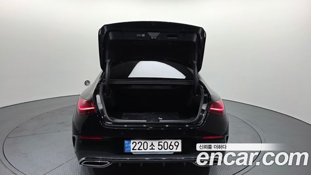 Mercedes-Benz CLA-Class CLA250 4MATIC