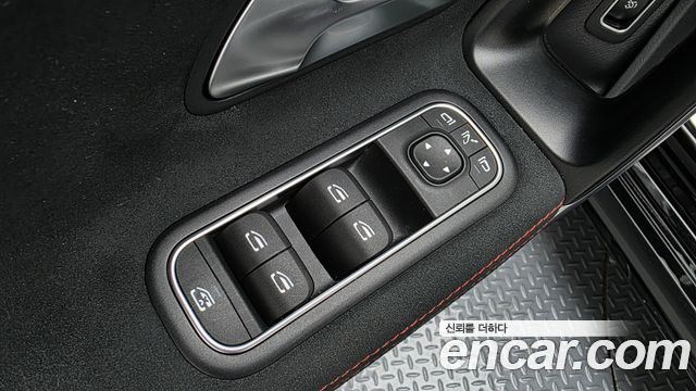 Mercedes-Benz CLA-Class CLA250 4MATIC