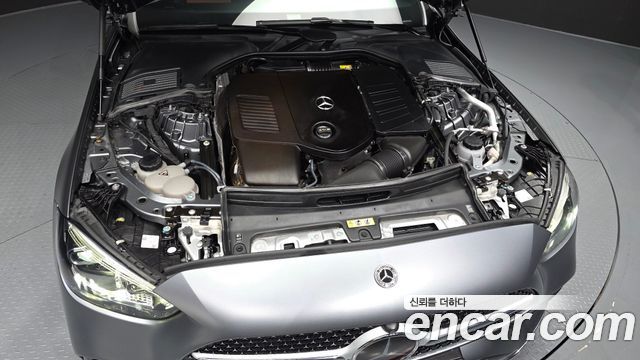 Mercedes-Benz C-Class C300 4MATIC AMG Line