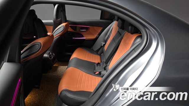 Mercedes-Benz C-Class C300 4MATIC AMG Line