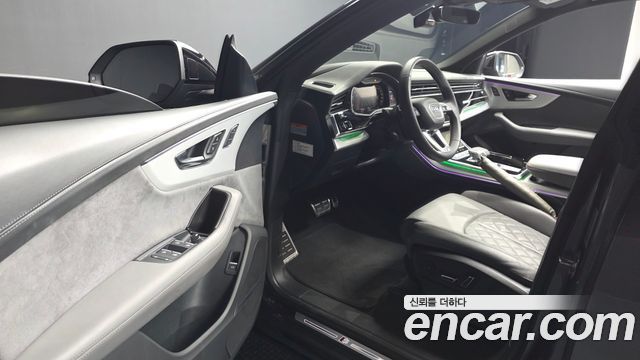 Audi Q8 55 TFSI Quattro Premium