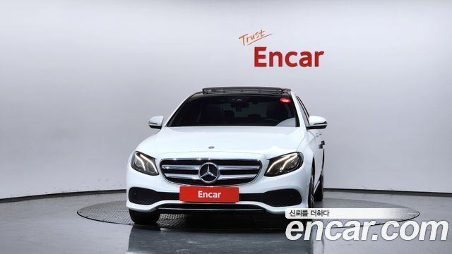 Mercedes-Benz E-Class E300 Avantgarde