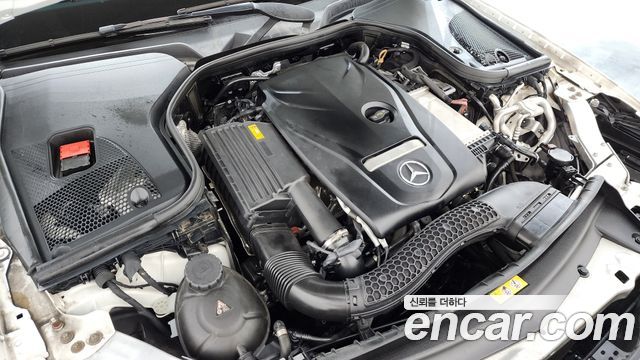 Mercedes-Benz E-Class E300 Avantgarde