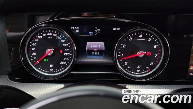 Mercedes-Benz E-Class E300 Avantgarde