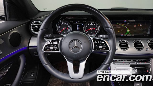 Mercedes-Benz E-Class E300 Avantgarde
