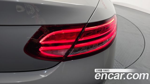Mercedes-Benz C-Class C200 Cabriolet