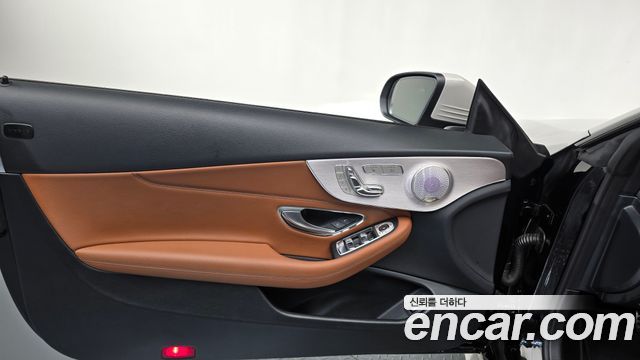 Mercedes-Benz C-Class C200 Cabriolet
