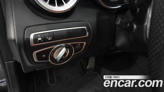 Mercedes-Benz C-Class C200 Cabriolet
