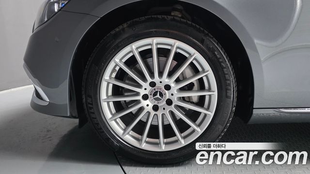 Mercedes-Benz E-Class E250 Exclusive