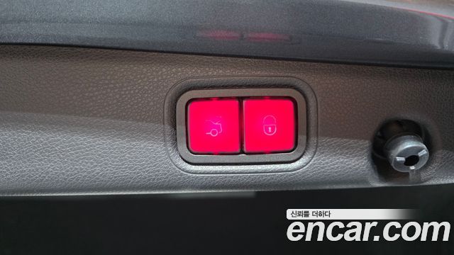 Mercedes-Benz E-Class E250 Exclusive