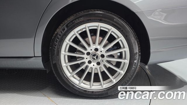 Mercedes-Benz E-Class E250 Exclusive