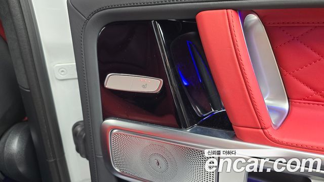 Mercedes-Benz G-Class AMG G63 Manufaktur