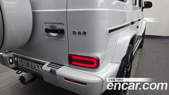Mercedes-Benz G-Class AMG G63 Manufaktur