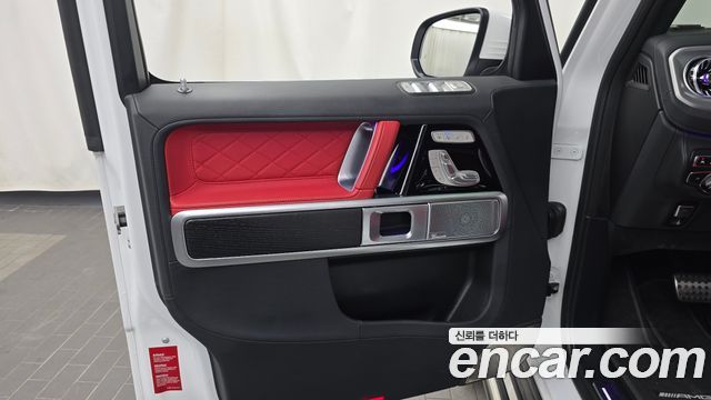 Mercedes-Benz G-Class AMG G63 Manufaktur