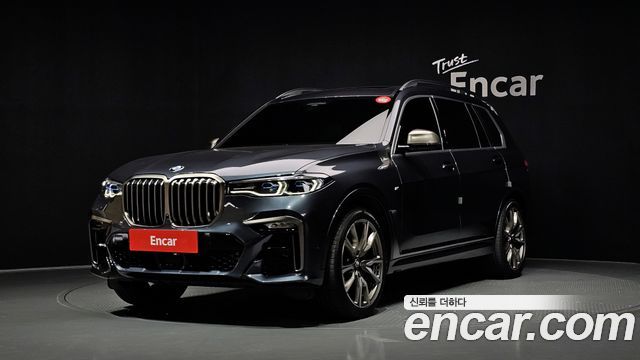 BMW X7 M50i 6STR